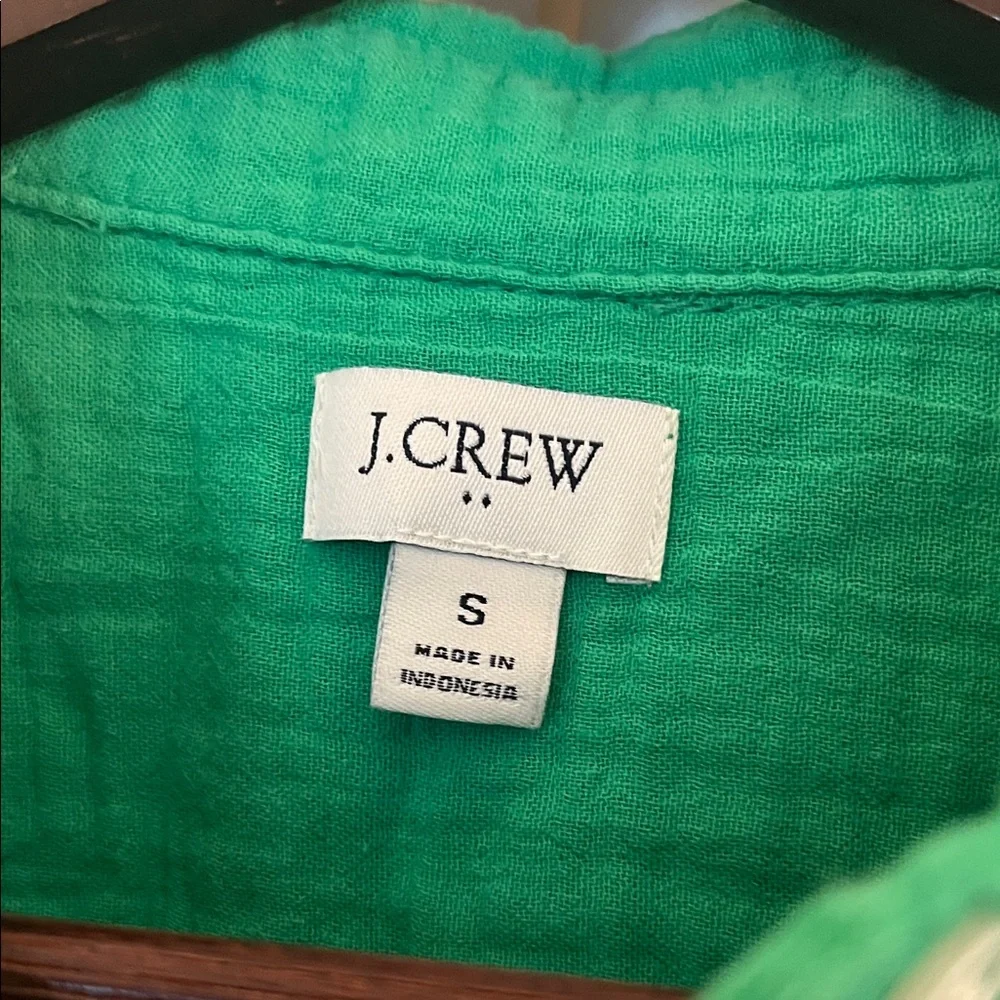J. Crew Vibrant Green Casual Shirt - Picture 2 of 6